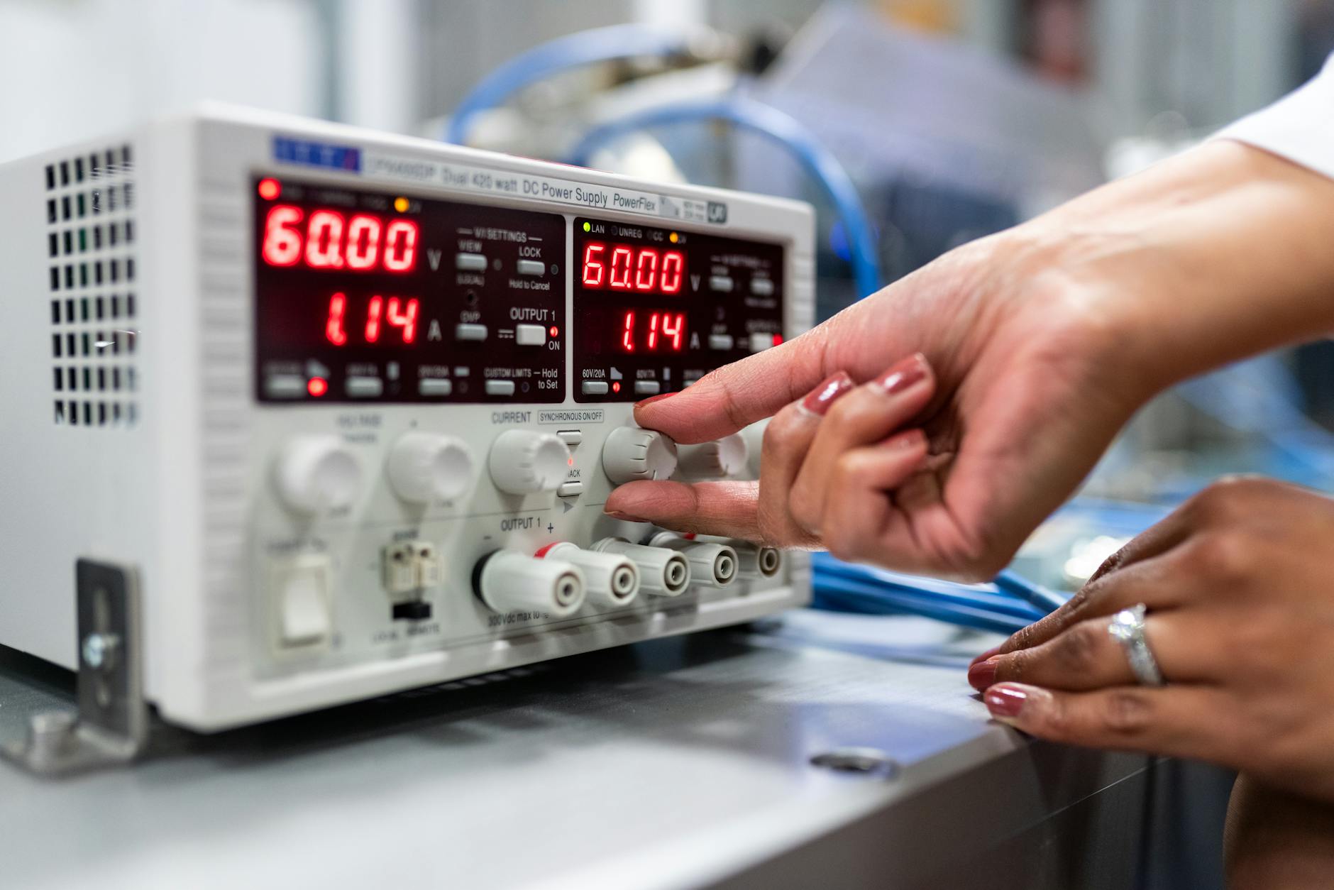 What’s a Battery Inverter? A Guide to Understanding