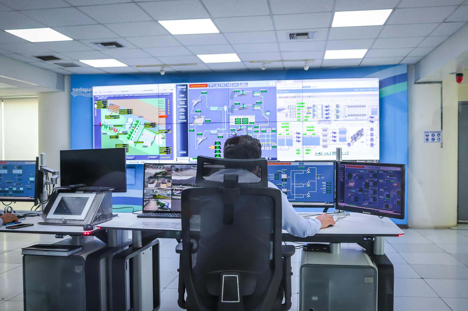 Why Lithium Is Taking Over Inverters and UPS Systems